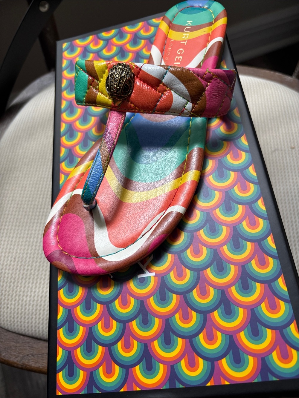 Kurt Geiger Rainbow Quilted Leather Thong Sandal size 7